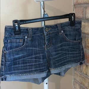 Vintage Charlotte Russe dark denim shorts